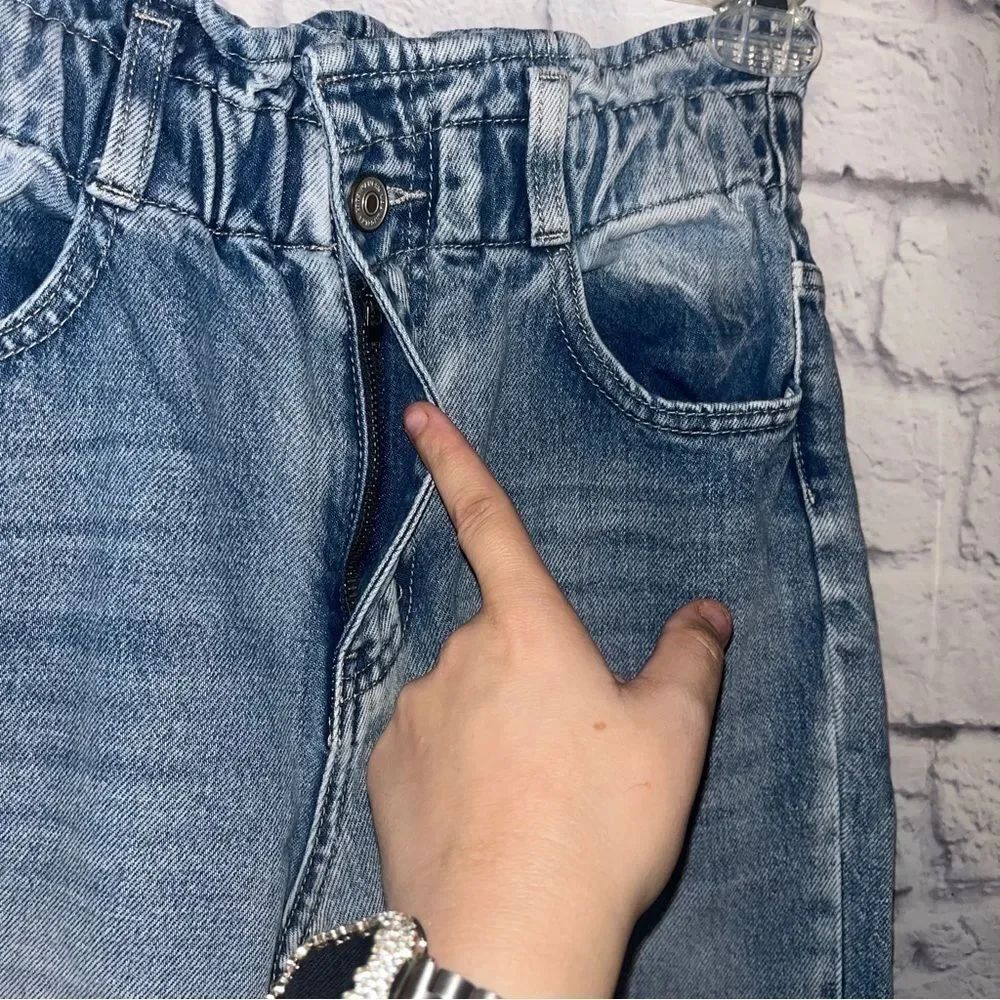 Womens KanCan light washed distressed Jeans size XS Super Cute Denim - Picture 5 of 11